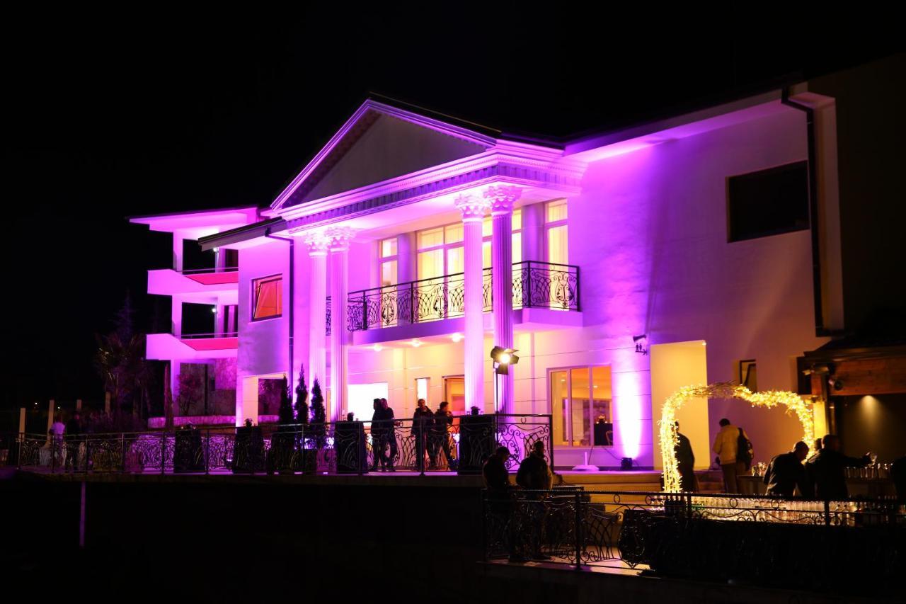Chateau Linza Resort Tirana Esterno foto
