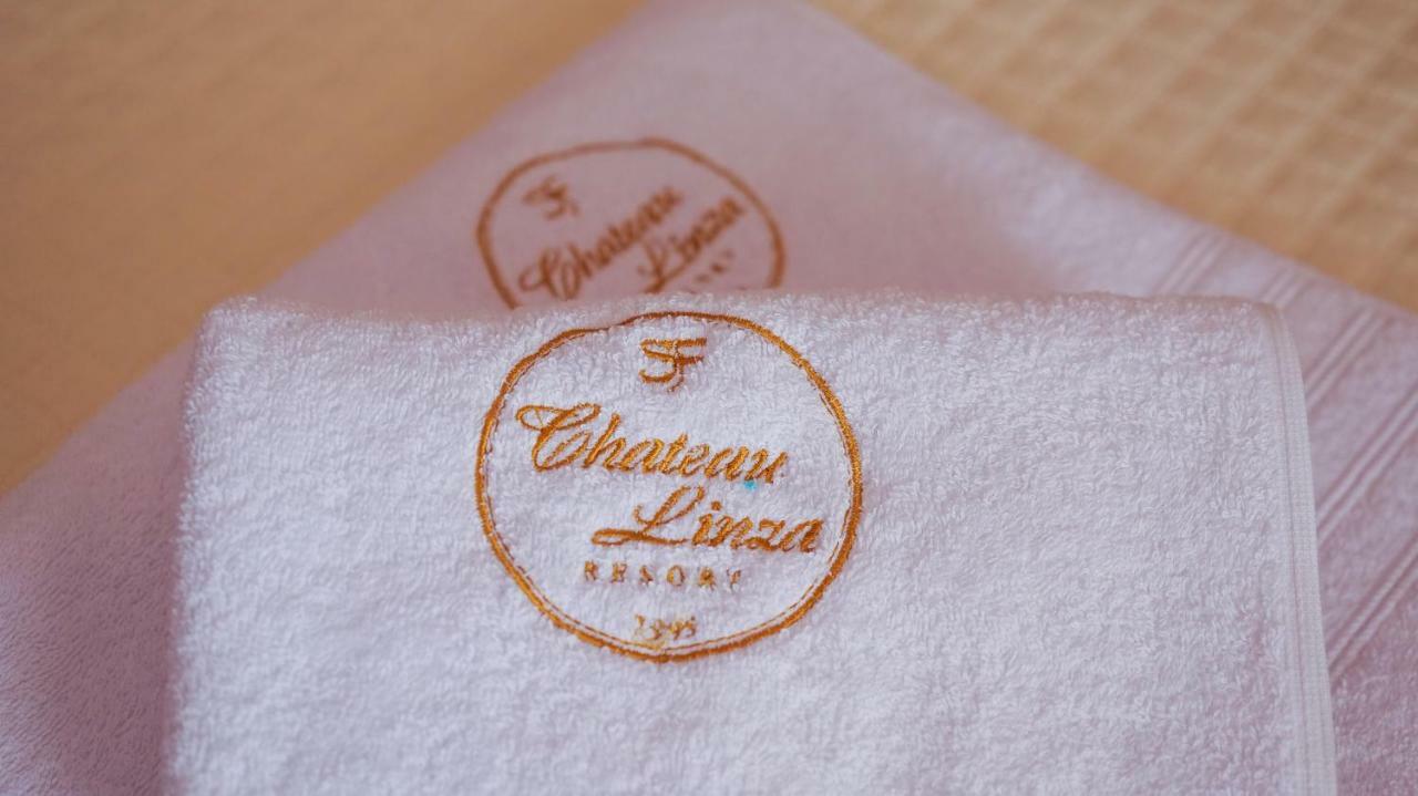 Chateau Linza Resort Tirana Esterno foto