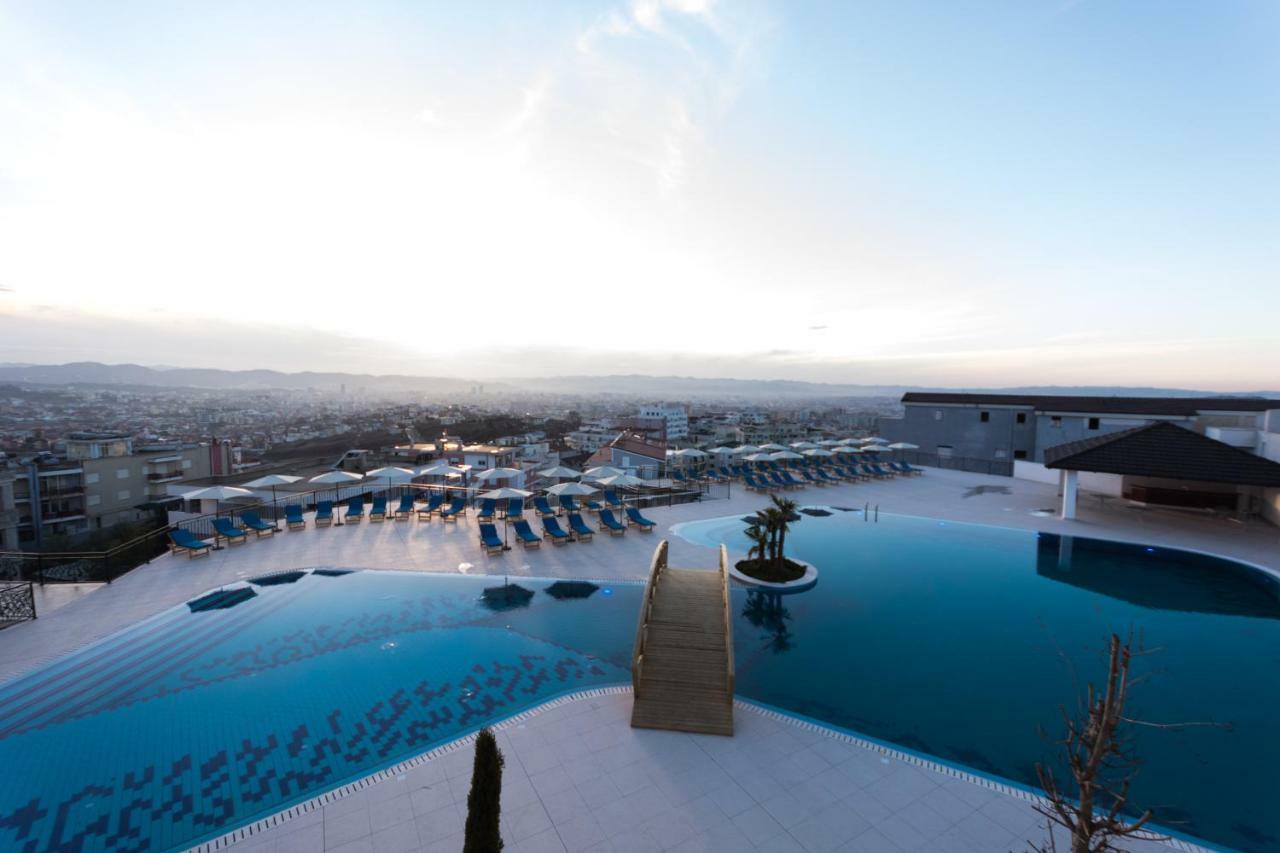 Chateau Linza Resort Tirana Esterno foto
